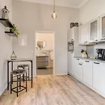One Moment Boardinghouse - Rum i privatbostad