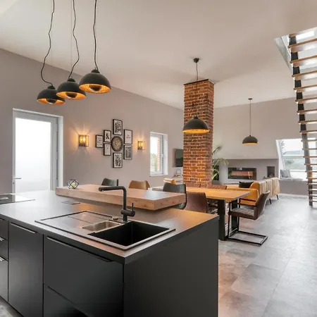 בית אירוח One Moment Boardinghouse -