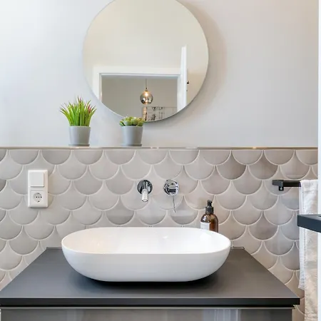 One Moment Boardinghouse -