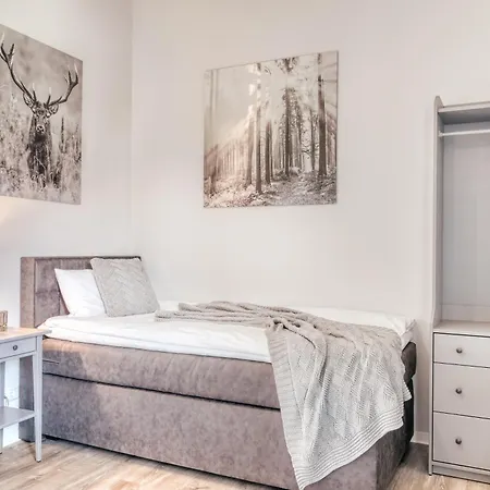 One Moment Boardinghouse -