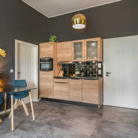 One Moment Boardinghouse - * פורטה וסטפאליקה