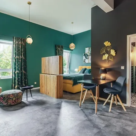 One Moment Boardinghouse -