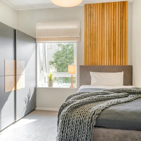 One Moment Boardinghouse - בית אירוח פורטה וסטפאליקה