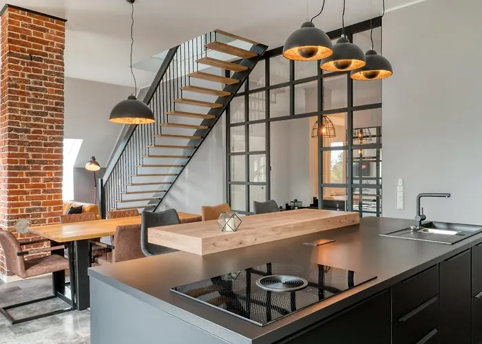 One Moment Boardinghouse -