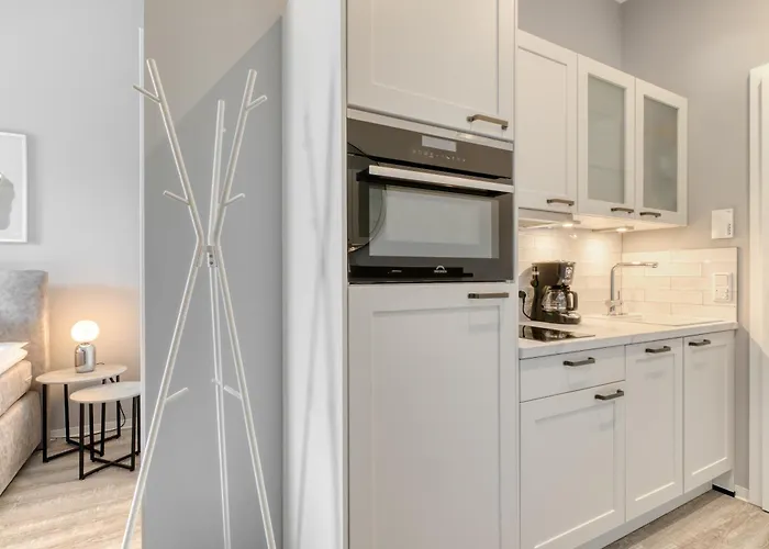 One Moment Boardinghouse - *