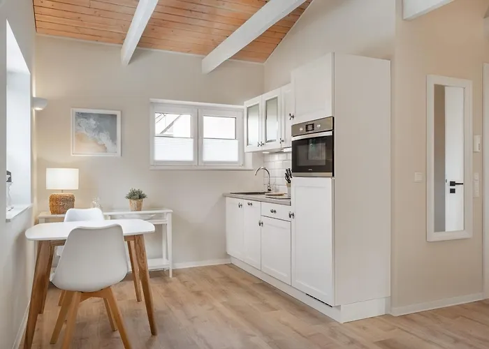 Kwatera prywatna One Moment Boardinghouse - *