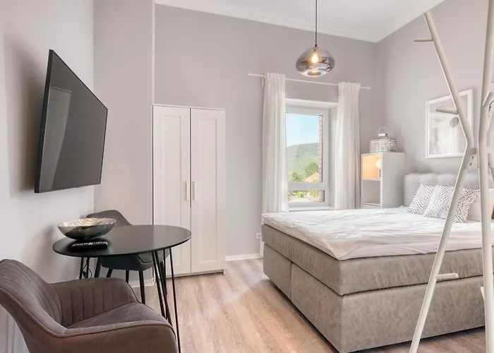 One Moment Boardinghouse -